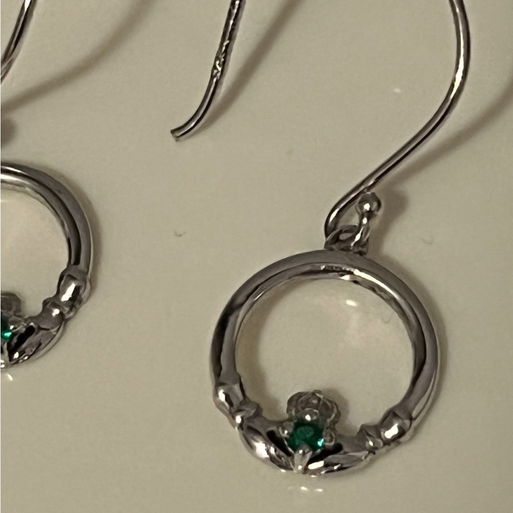 Sterling silver earrings tiny gem - Picture 6 of 7